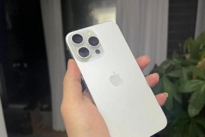 苹果iPhone15Pro最新渲染图曝光？设计和功能有何亮点？