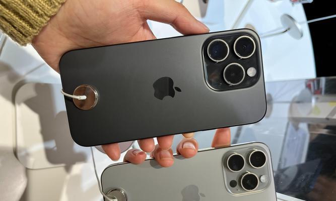 iPhone14ProMax与三星S22UItra哪个更值得买？详细对比评测！  第1张